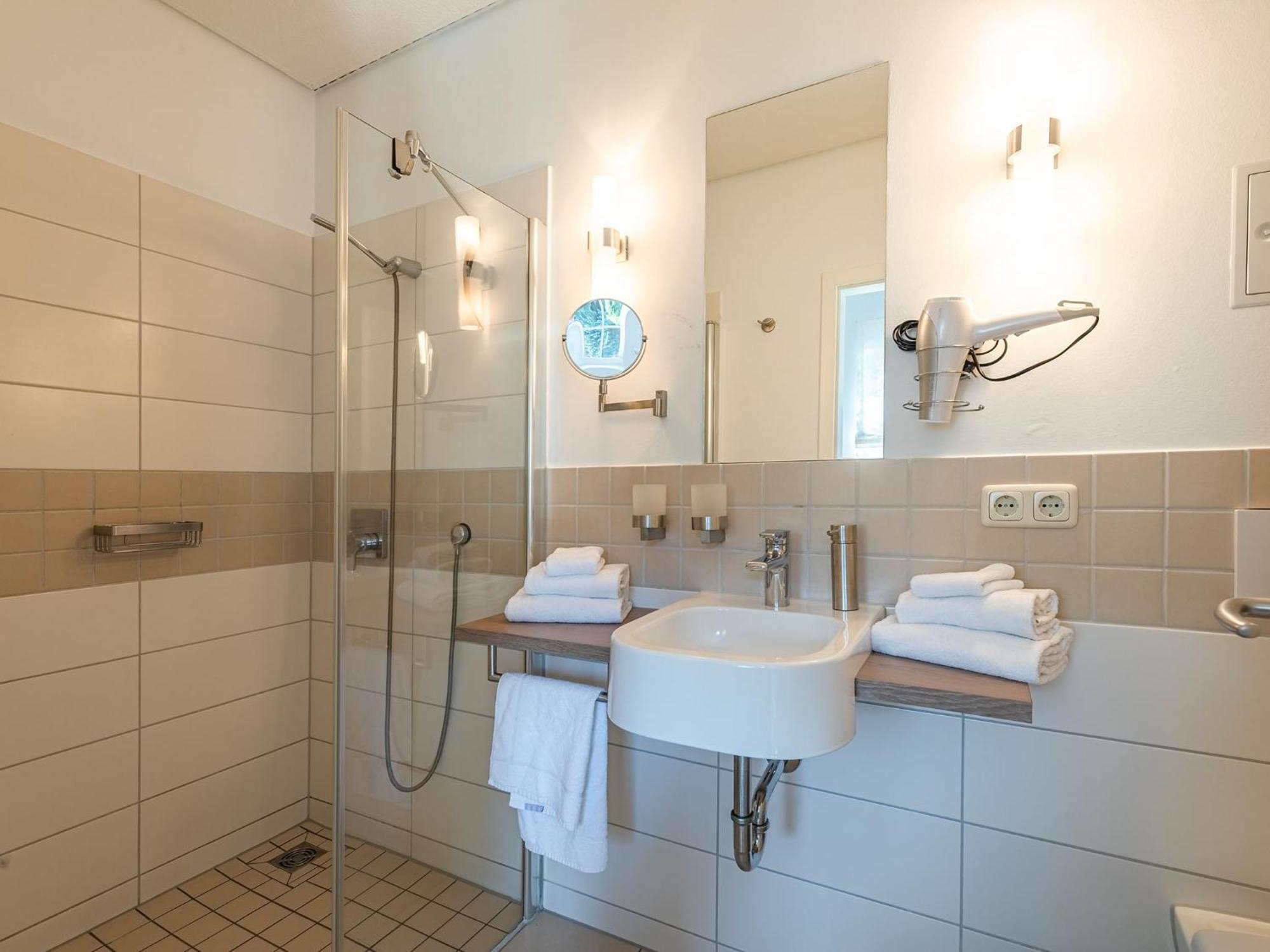 Kastanienhof Am Loppiner See Jabel Chambre photo